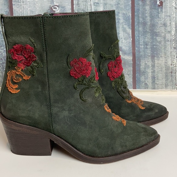 Sundance Shoes - Mala Vita by MTNG Sundance Piper and Pine Embroidered Leather Bootie 38 (7.5)
